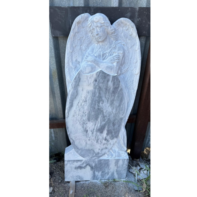 Памятники резные серый мрамор