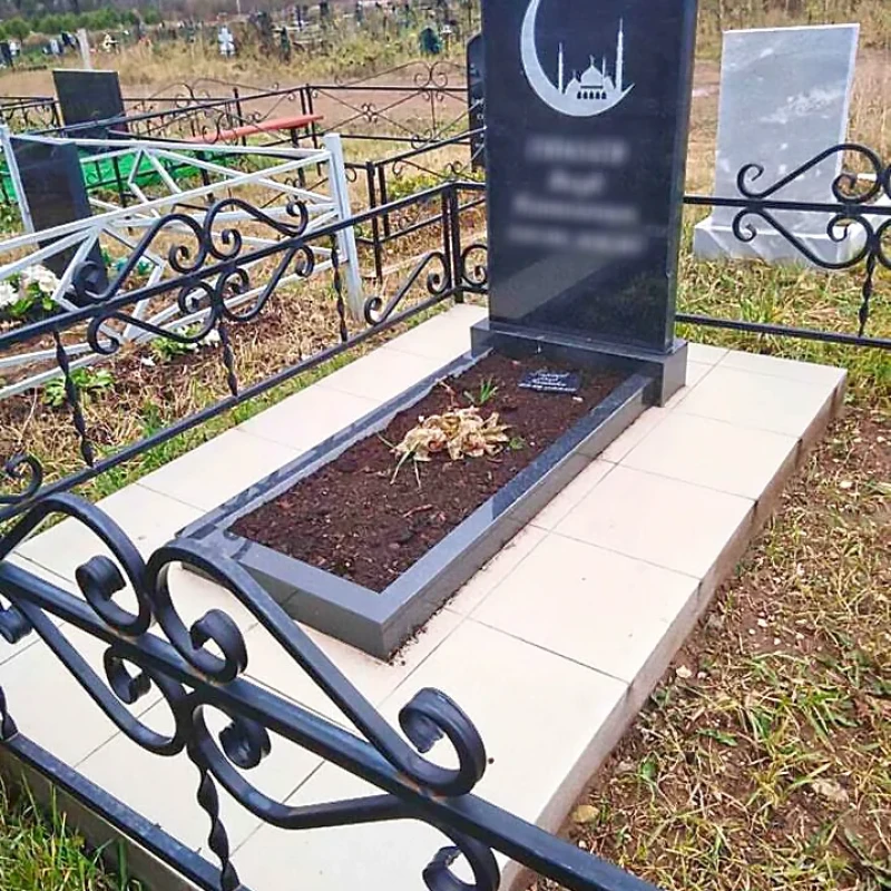 Монолитная плита/облицовка керамогранит 300х300 торцы закрыты