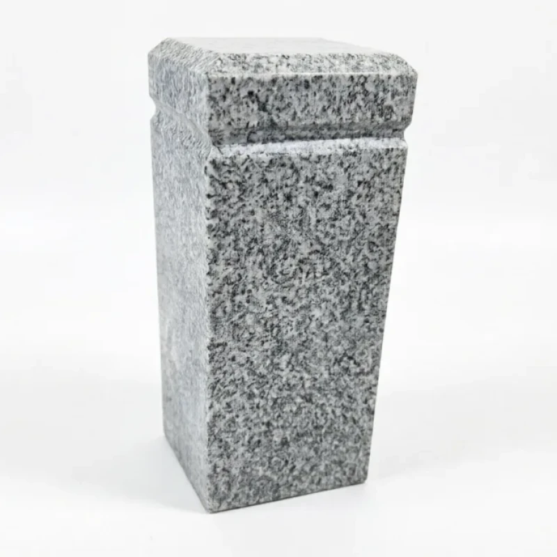 Гранитная ограда светло-серая К03