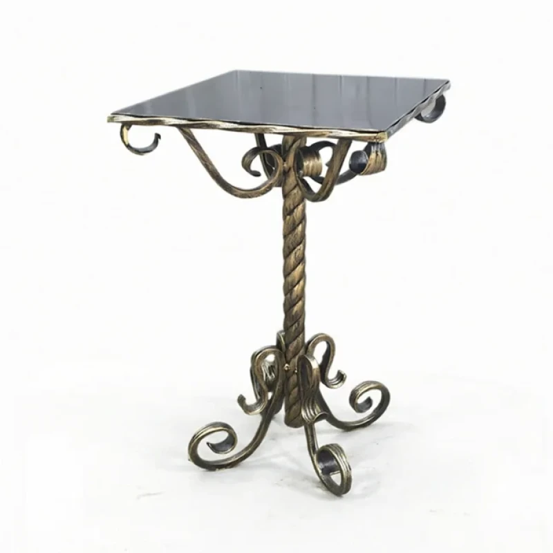 Стол кованный 1