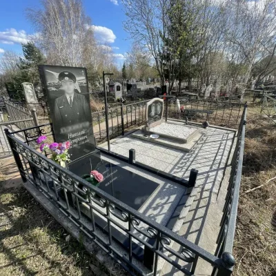 брусчатка семейный памятник с отмосткой