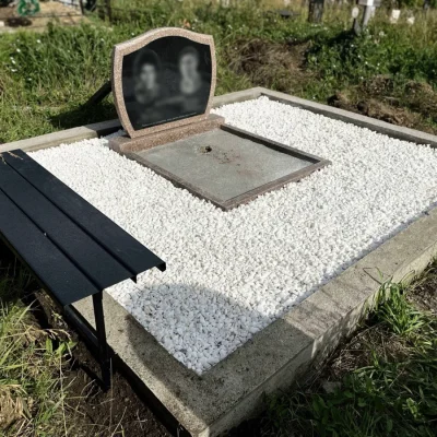 Бордюрный пояс(ленточный фундамент), мраморная крошка