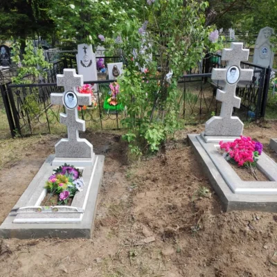 бетонные кресты